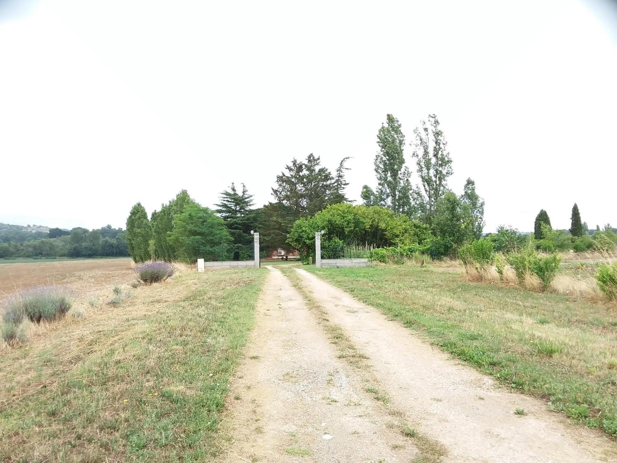 Charmante Dependance En Campagne Samatan Экстерьер фото
